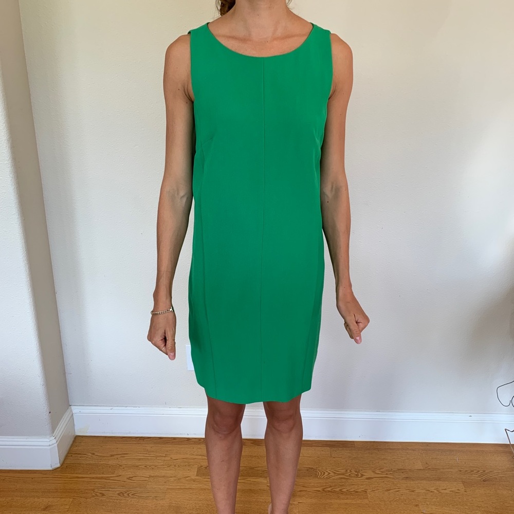 Mini green Vince Camuto dress